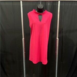 Fuchsia Sleeveless Tunic Top